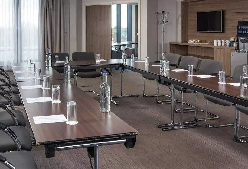 Fotos del hotel Holiday Inn London West, An Ihg:  19