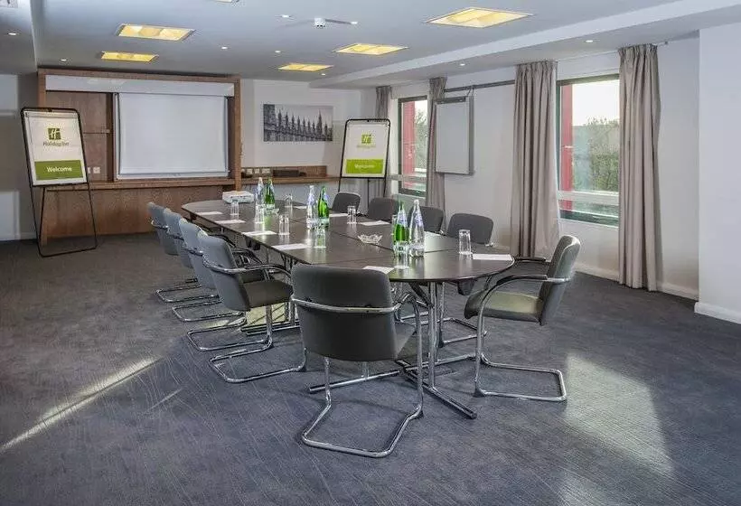 Fotos del hotel Holiday Inn London West, An Ihg:  16