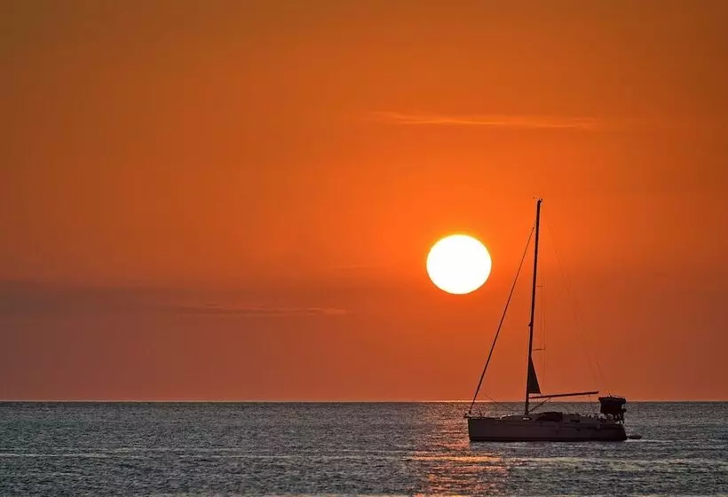 Fotos del hotel Lanta Sand Resort & Spa:  8