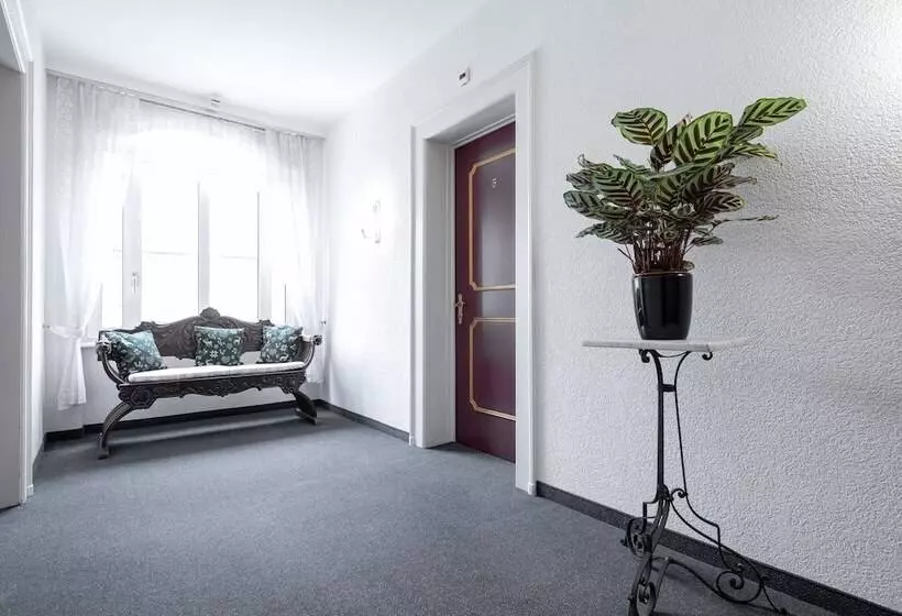 Fotos del hotel Lötschberg:  2