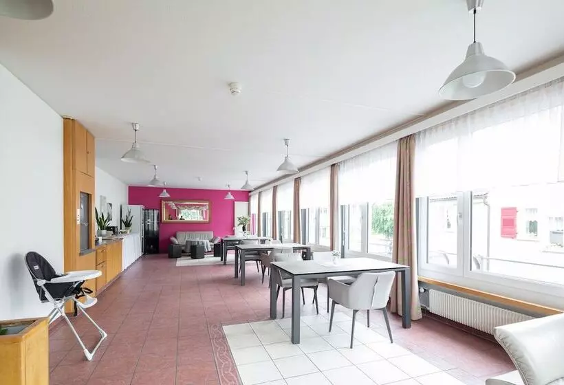 Fotos del hotel Lötschberg:  15