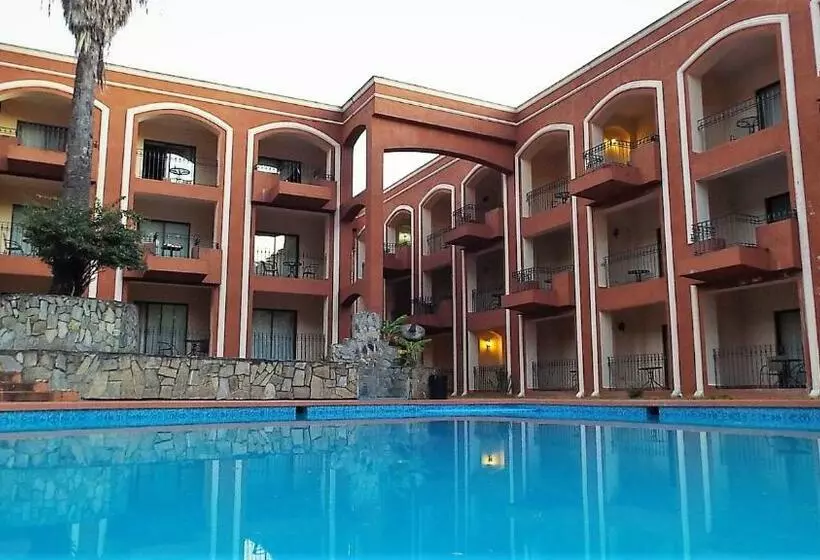 Fotos del hotel Hacienda Cola Del Caballo:  20