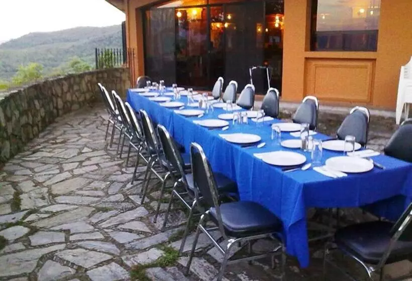 Fotos del hotel Hacienda Cola Del Caballo:  11