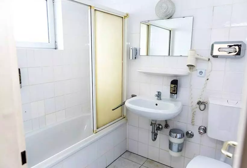 Fotos del hotel Rossija:  5