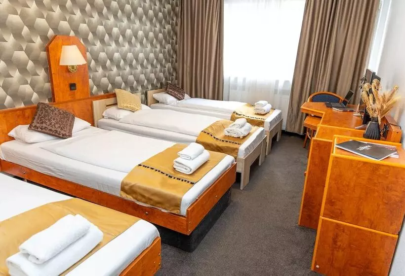 Fotos del hotel Rossija:  2