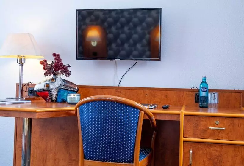 Fotos del hotel Rossija:  7