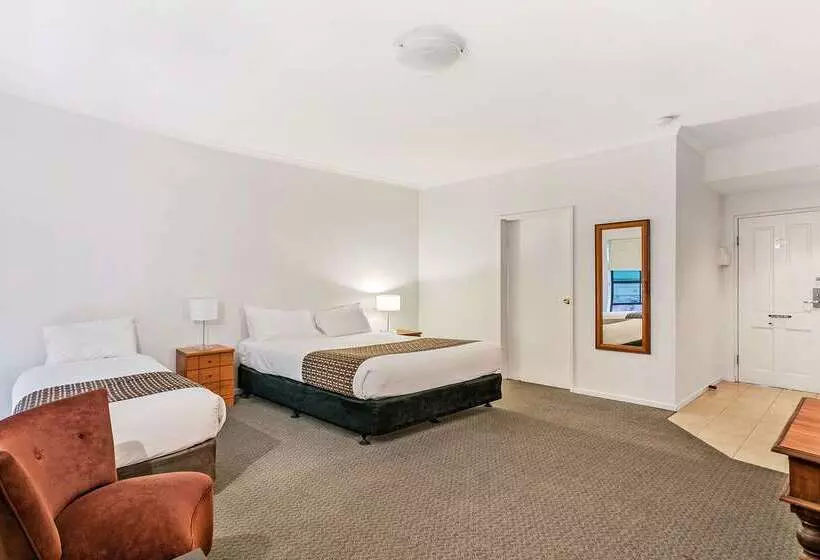 Fotos del hotel Quality Inn & Suites The Menzies:  10