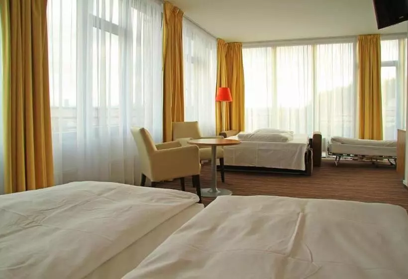 Fotos del hotel Akcent:  25