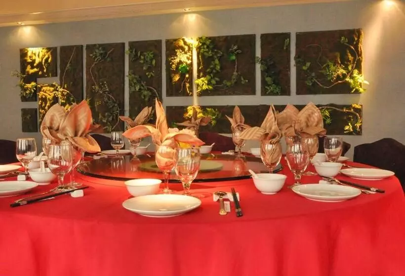 Fotos del hotel Grand Palace Hotel  Grand Hotel Management Group:  2