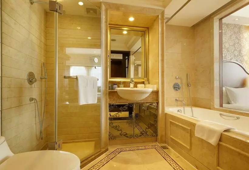 Fotos del hotel Grand Palace Hotel  Grand Hotel Management Group:  9