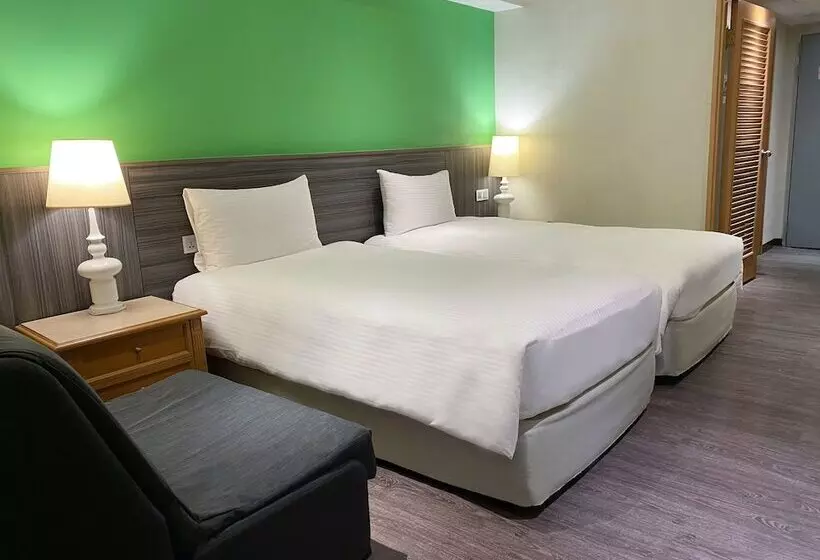 Fotos del hotel Green World Triple Beds:  14