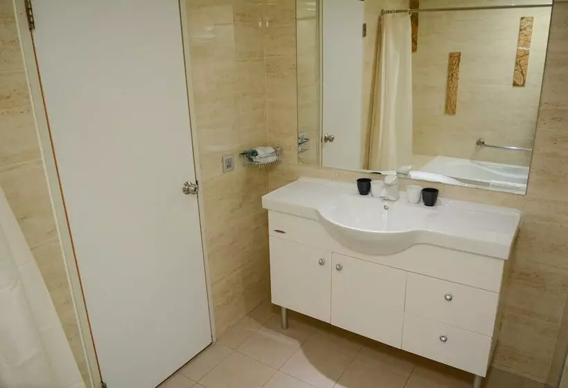 Fotos del hotel Green World Triple Beds:  5