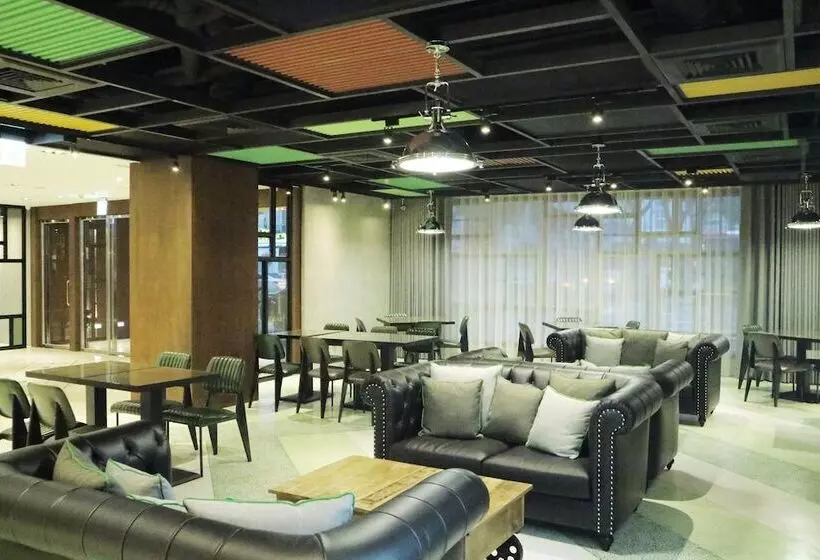 Fotos del hotel Green World Triple Beds:  2