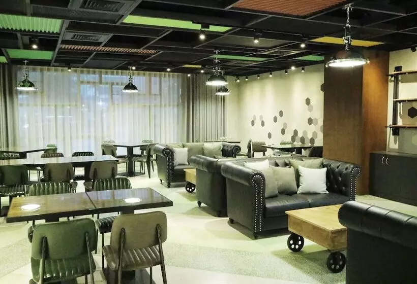 Fotos del hotel Green World Triple Beds:  3