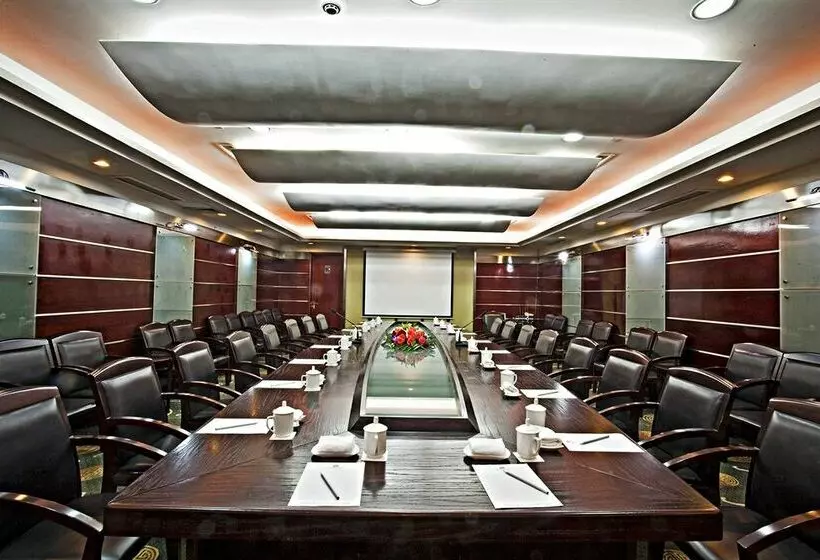 Fotos del hotel Regal Plaza:  12