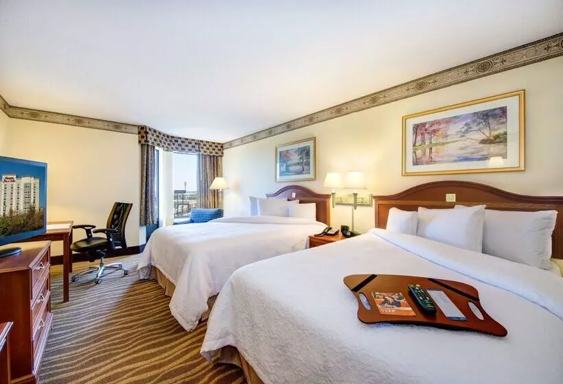 Fotos del hotel Hampton Inn & Suitesatlanta Airport Northi85:  19