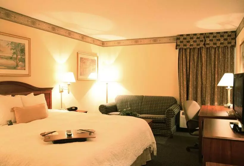 Fotos del hotel Hampton Inn & Suitesatlanta Airport Northi85:  2