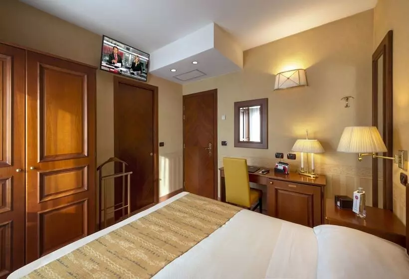 Fotos del hotel Lancaster:  20