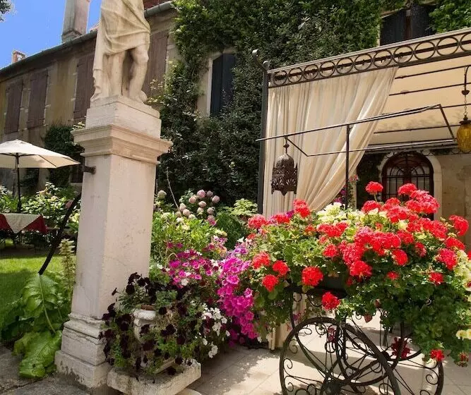 Fotos del hotel Palazzo Abadessa:  22