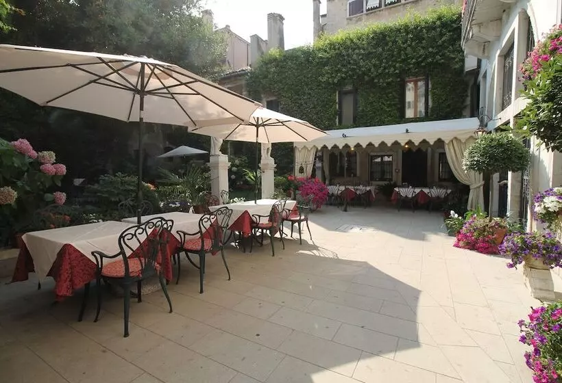 Fotos del hotel Palazzo Abadessa:  11