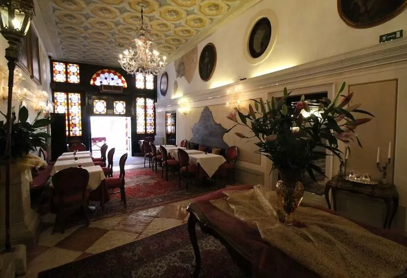 Fotos del hotel Palazzo Abadessa:  5