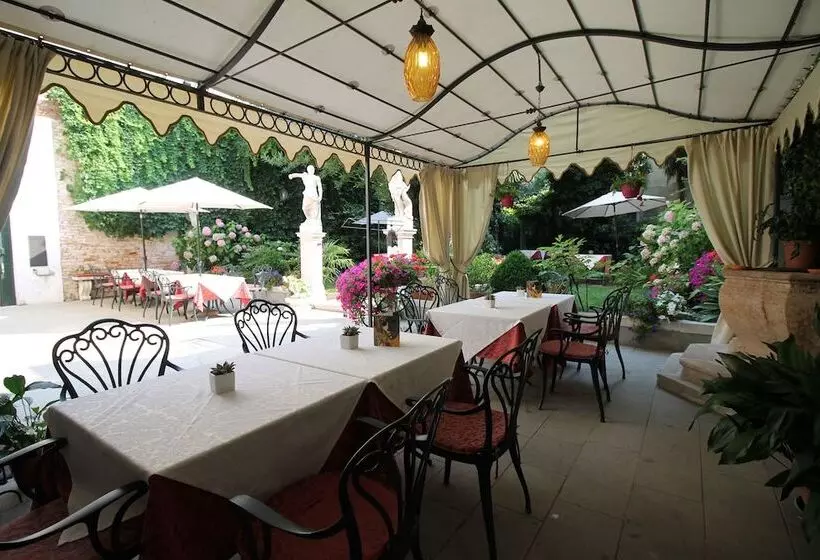 Fotos del hotel Palazzo Abadessa:  15