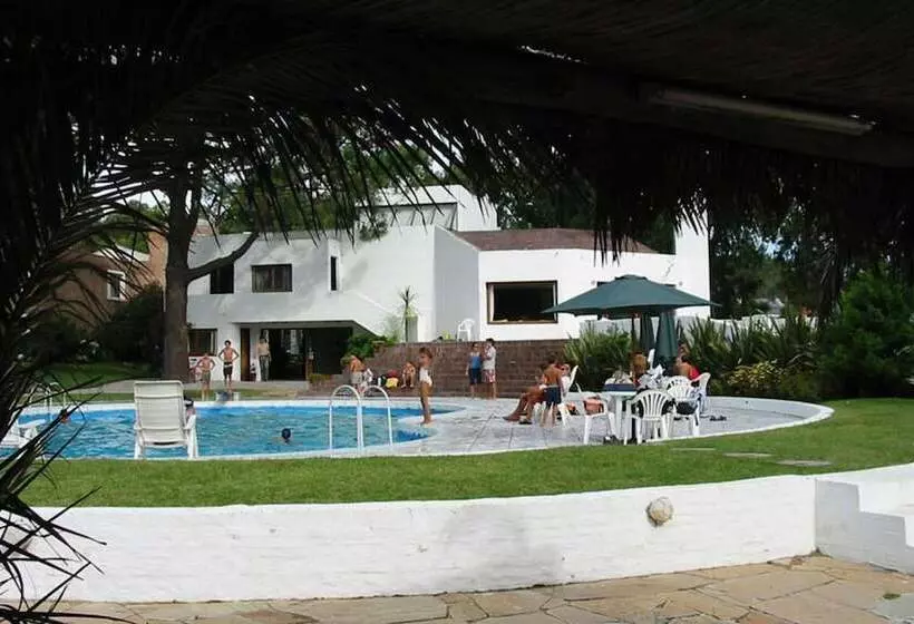 Fotos del hotel Club De La Barra:  4