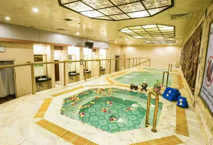 Fotos del hotel Phnom Penh Hotel:  5