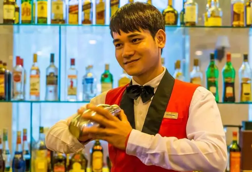 Fotos del hotel Phnom Penh Hotel:  13