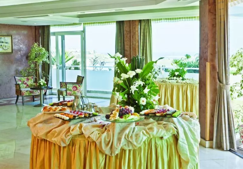 Fotos del hotel Farah Rabat:  38