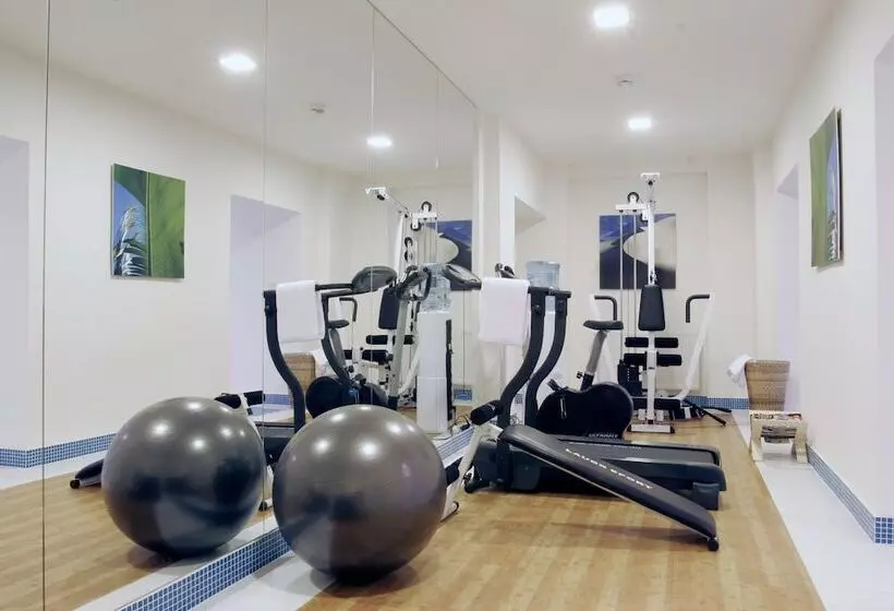 Fotos del hotel Mamaison Residence Sulekova Bratislava:  9