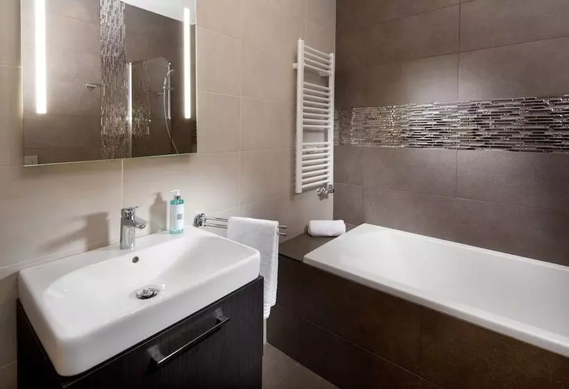 Fotos del hotel Mamaison Residence Sulekova Bratislava:  7