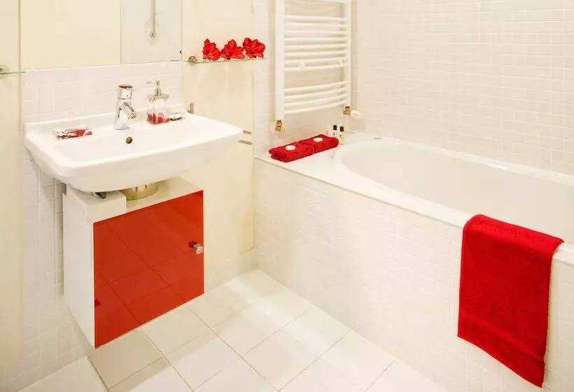 Fotos del hotel Mamaison Residence Sulekova Bratislava:  23