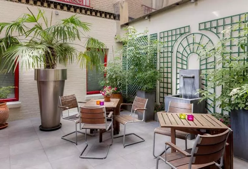 Fotos del hotel Porte De Versailles:  10