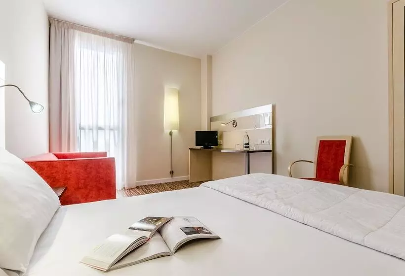 Fotos del hotel Yit Ciudad De Zaragoza:  9