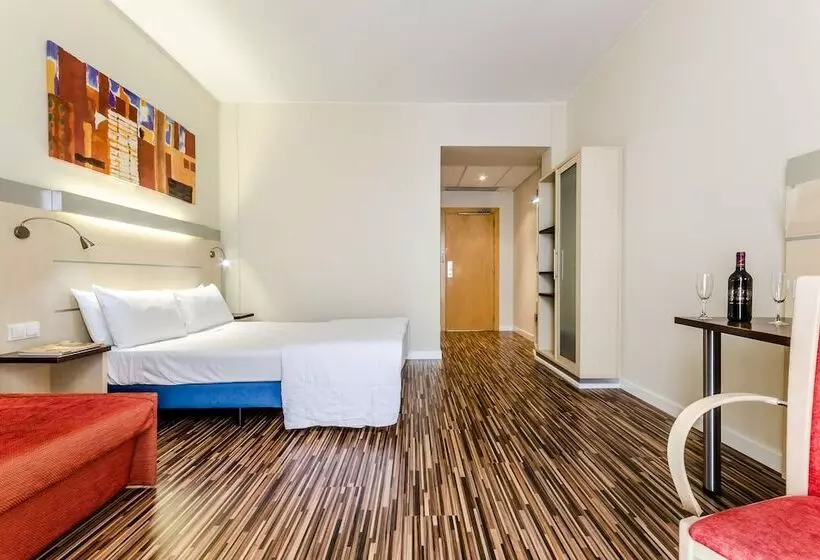 Fotos del hotel Yit Ciudad De Zaragoza:  15