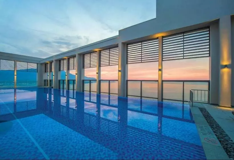 Fotos del hotel Johnny's Luxury Apartments:  3