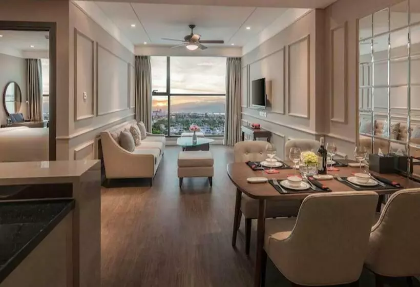 Fotos del hotel Johnny's Luxury Apartments:  10