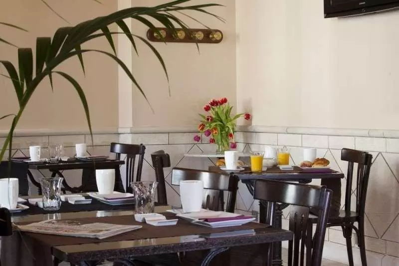 Fotos del hotel Hôtel Artea Aix Centre:  3