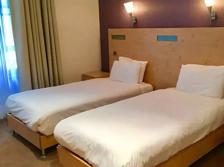 Fotos del hotel Artto:  7