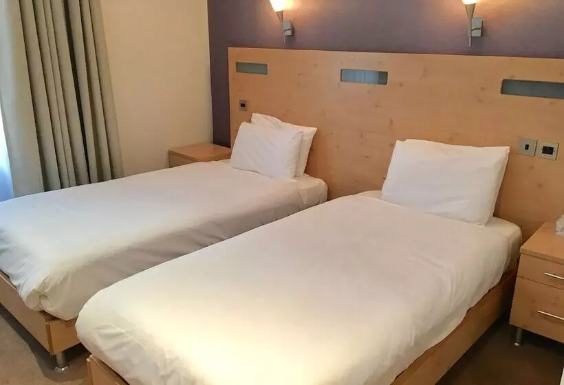 Fotos del hotel Artto:  16