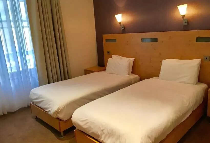 Fotos del hotel Artto:  17