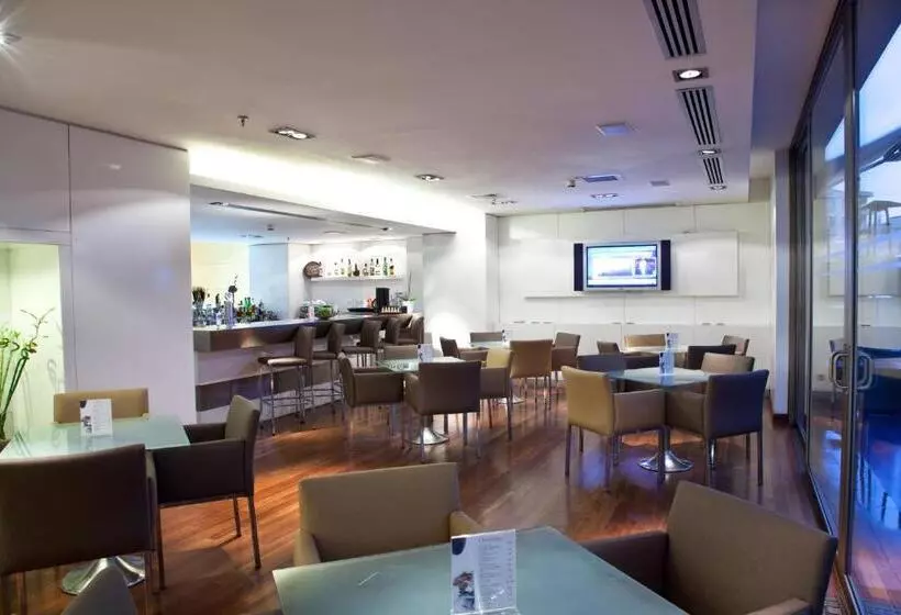 Fotos del hotel Divan Istanbul City:  6