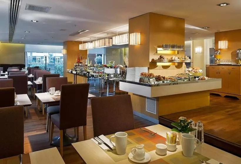 Fotos del hotel Divan Istanbul City:  20