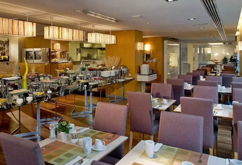 Fotos del hotel Divan Istanbul City:  5