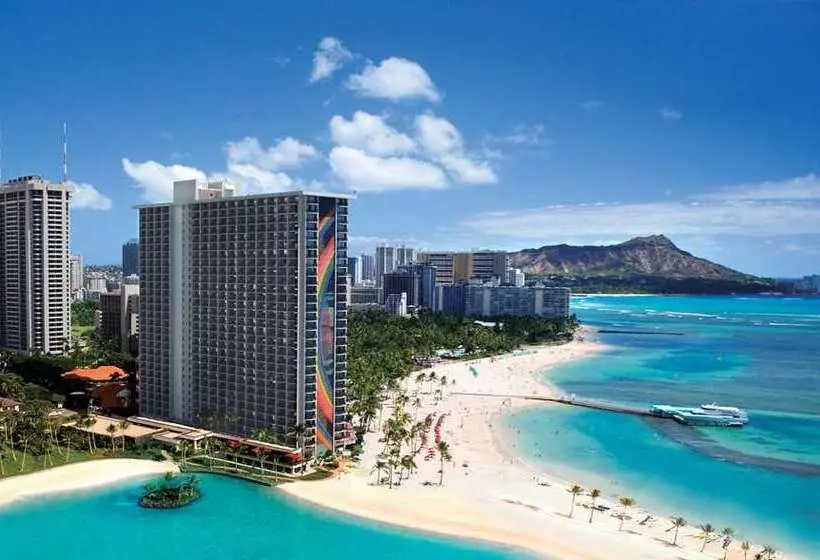 Hilton Hawaiian Village Waikiki Beach Resort