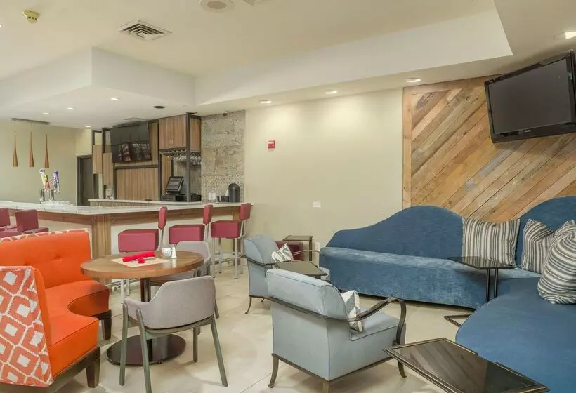 Fotos del hotel Hilton Garden Inn Phoenix Airport:  2