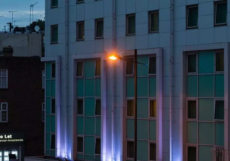 Fotos del hotel Holiday Inn Express London  Swiss Cottage:  22