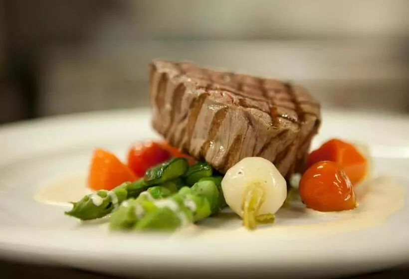 Fotos del hotel Le Châtelain:  11