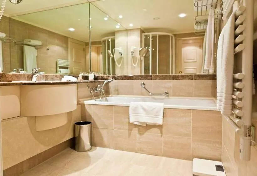 Fotos del hotel Le Châtelain:  14